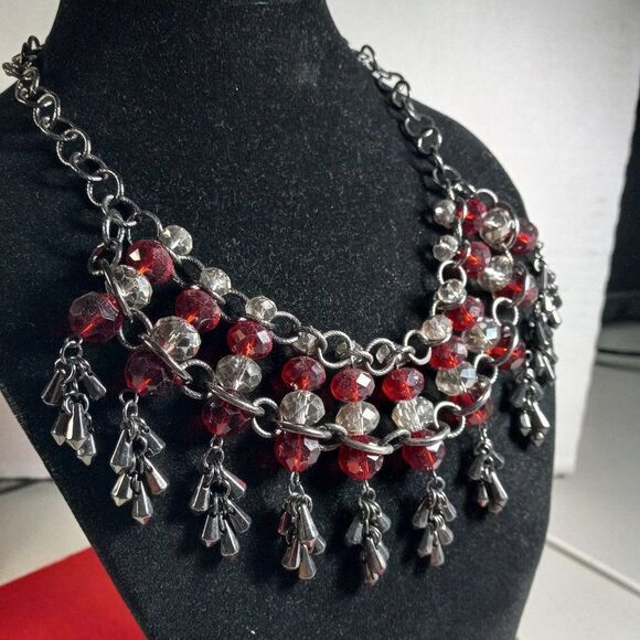Erica Lyons Statement Red and Clear Beaded Necklace - Picture 4 of 9